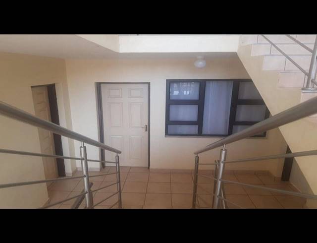 221M² APARTMENT BLOCK FOR SALE IN TLHABANE WEST